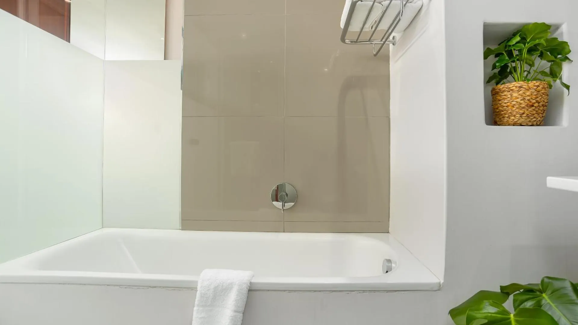 Neighbourgood East City Cape Town Hotel