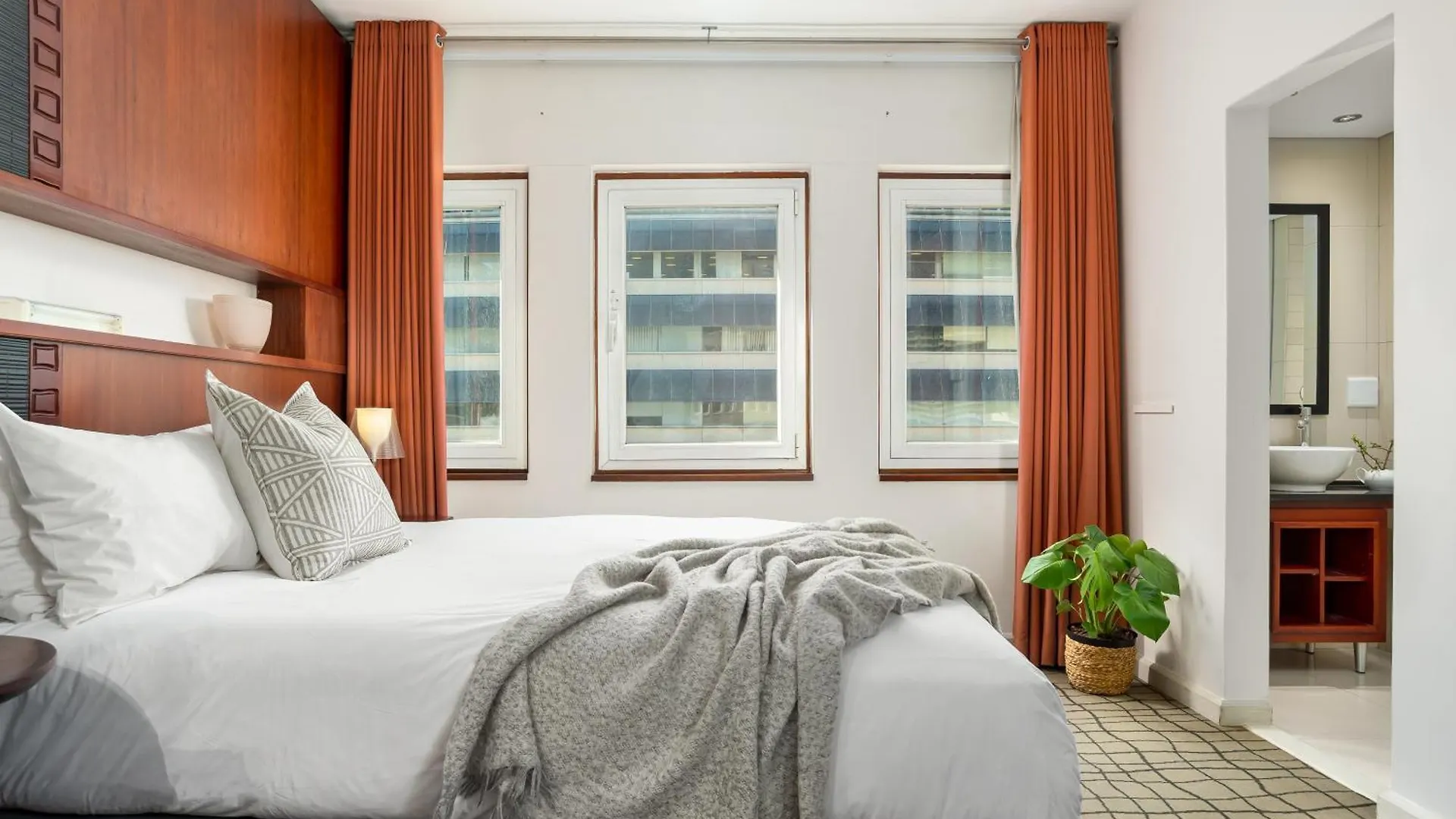 Neighbourgood East City Cape Town Hotel