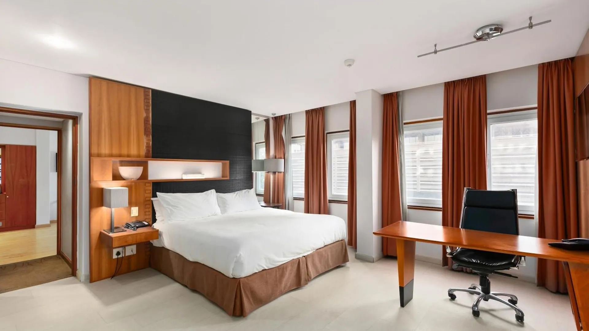 Neighbourgood East City Cape Town Hotel