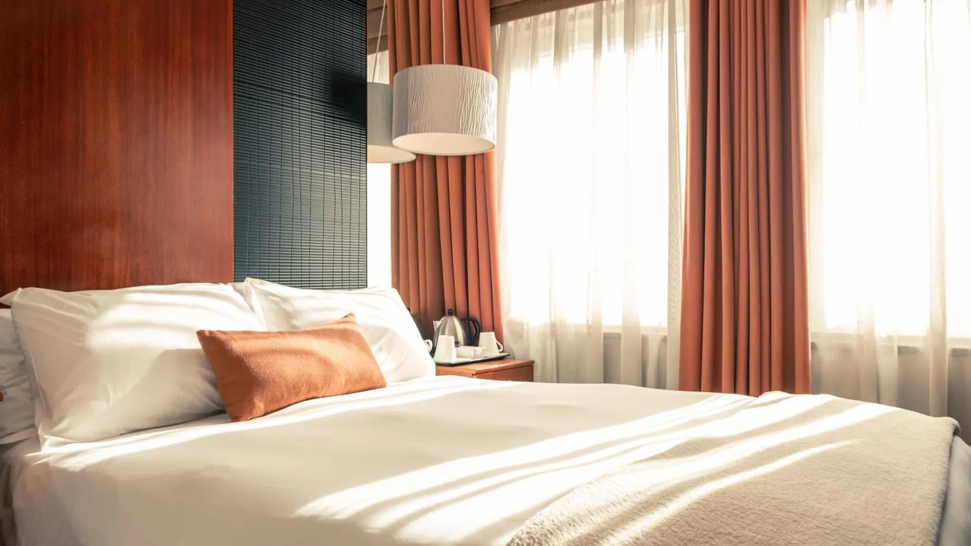 Neighbourgood East City Cape Town Hotel